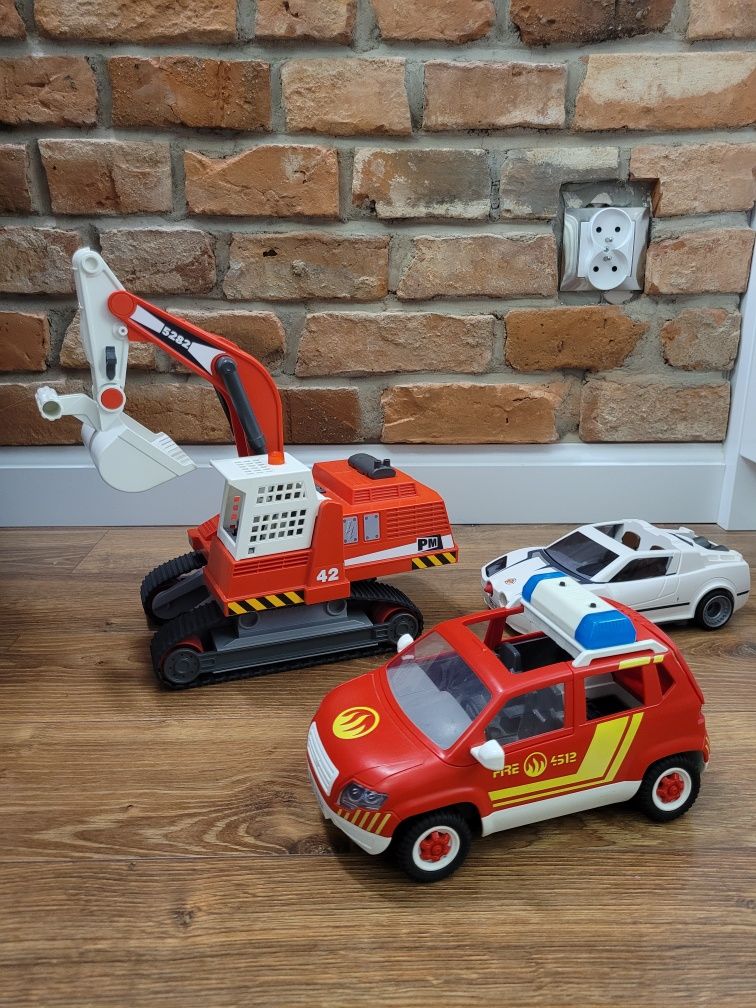 Zabawki playmobil samochód straż koparką