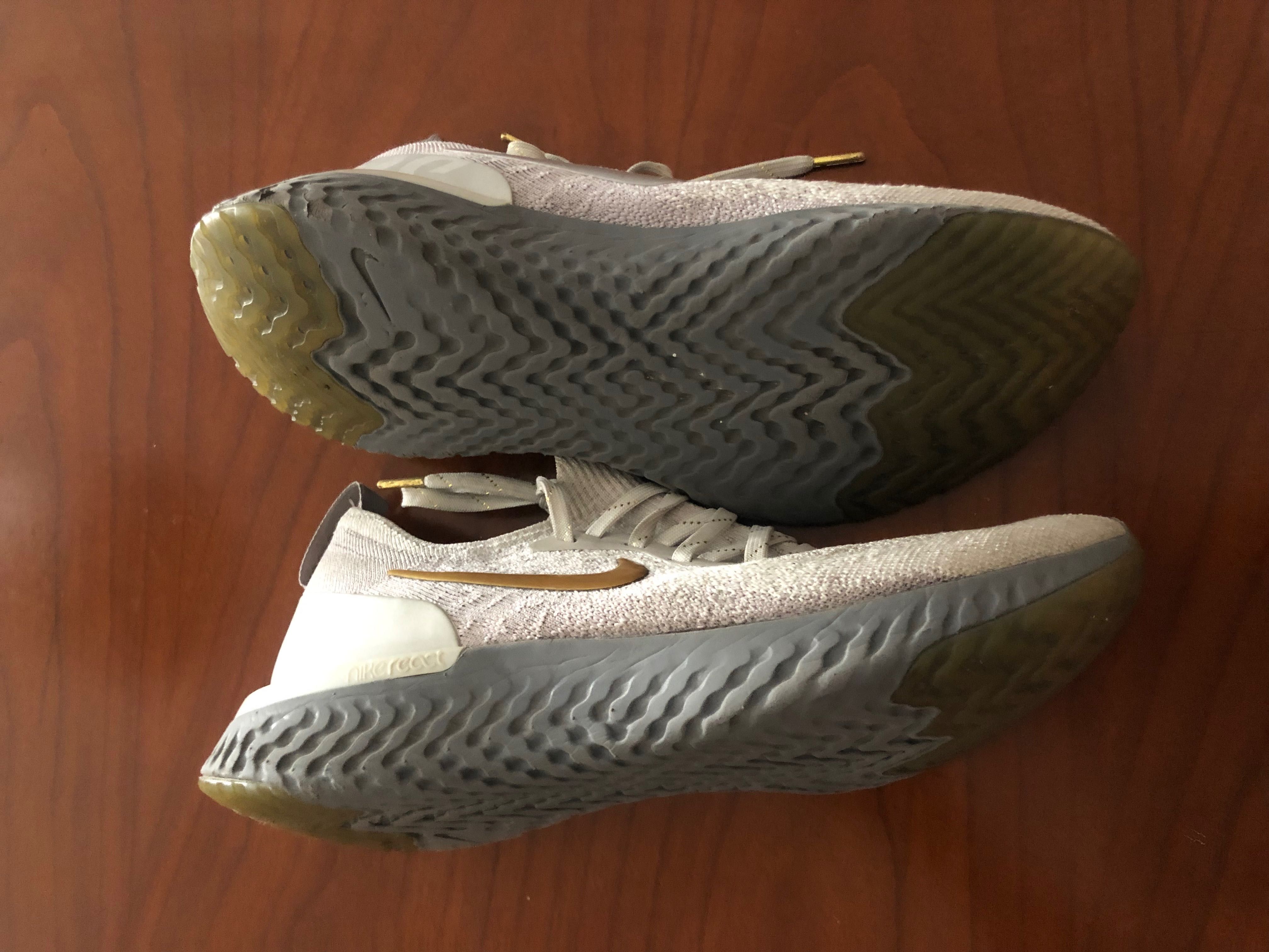 Nike running como novos