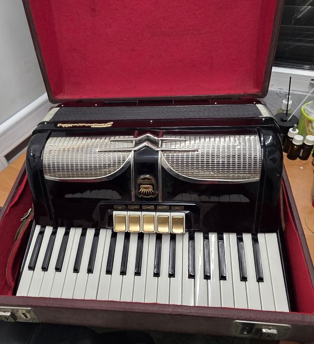 Акордеон "Firotti"