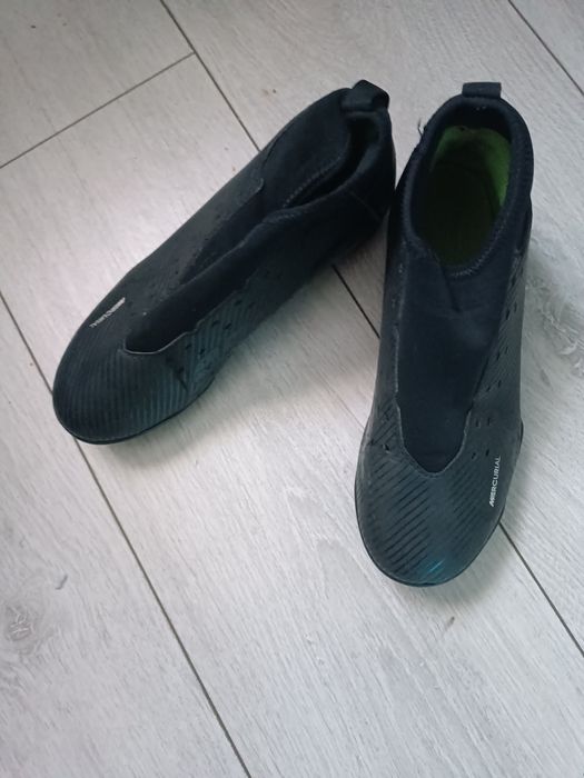 Buty chłopięce korki