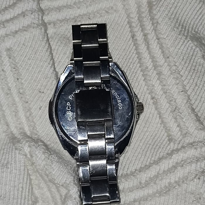 Relógio SCP a Pilhas oficial e a funcionar muito bem