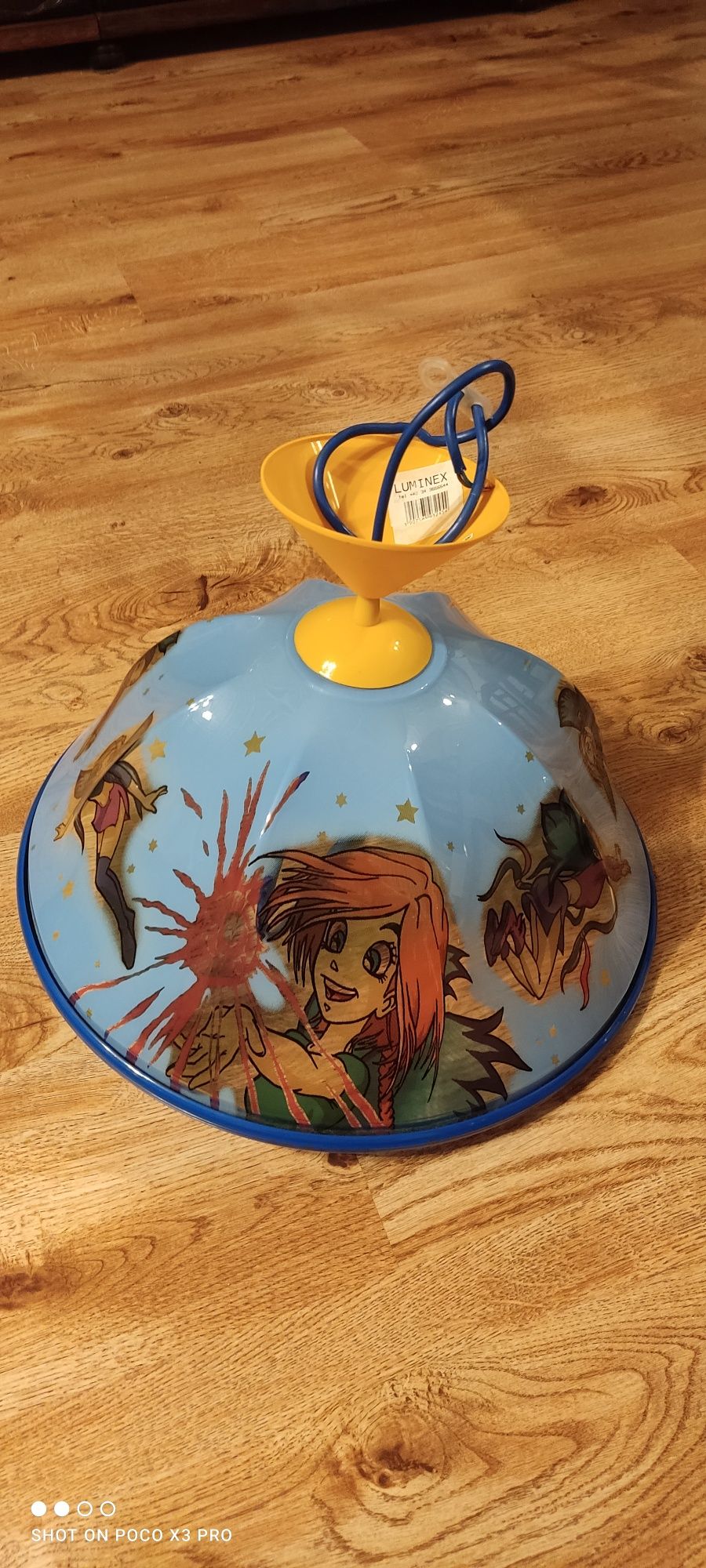 Lampa wisząca z motywem WITCH