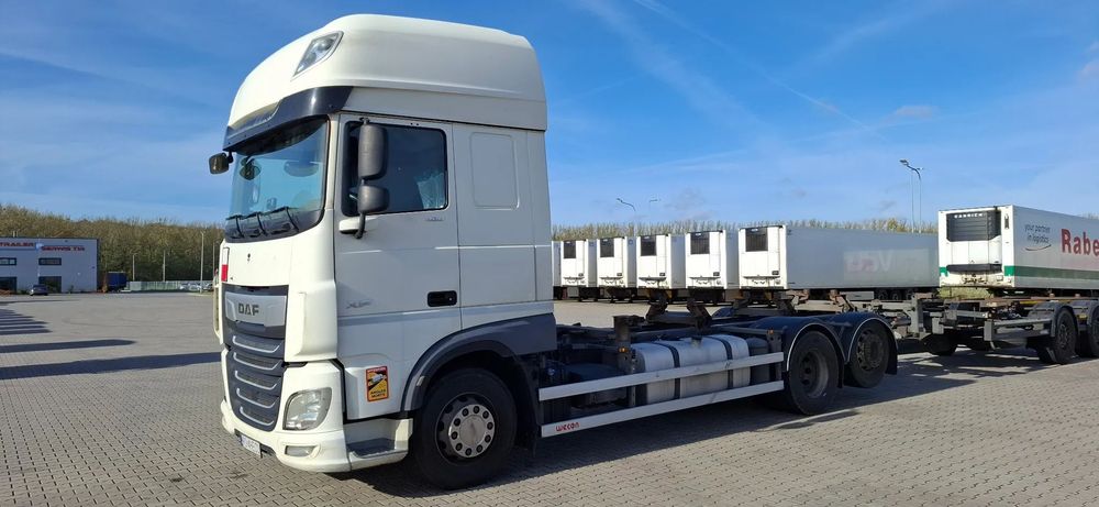 DAF XF 106 480 FAR  Sprzedam solówkę do przewozu kontenerów ( BDF )