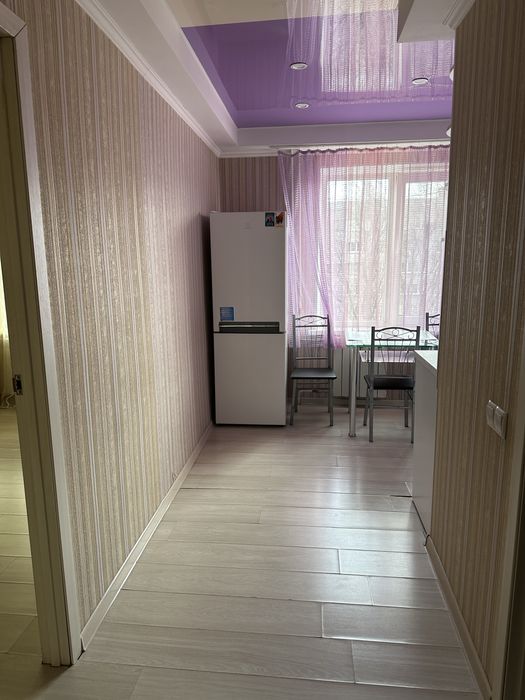 Посуточно ЦЕНТР Малый рынок 1комн люкс подобово центр малий