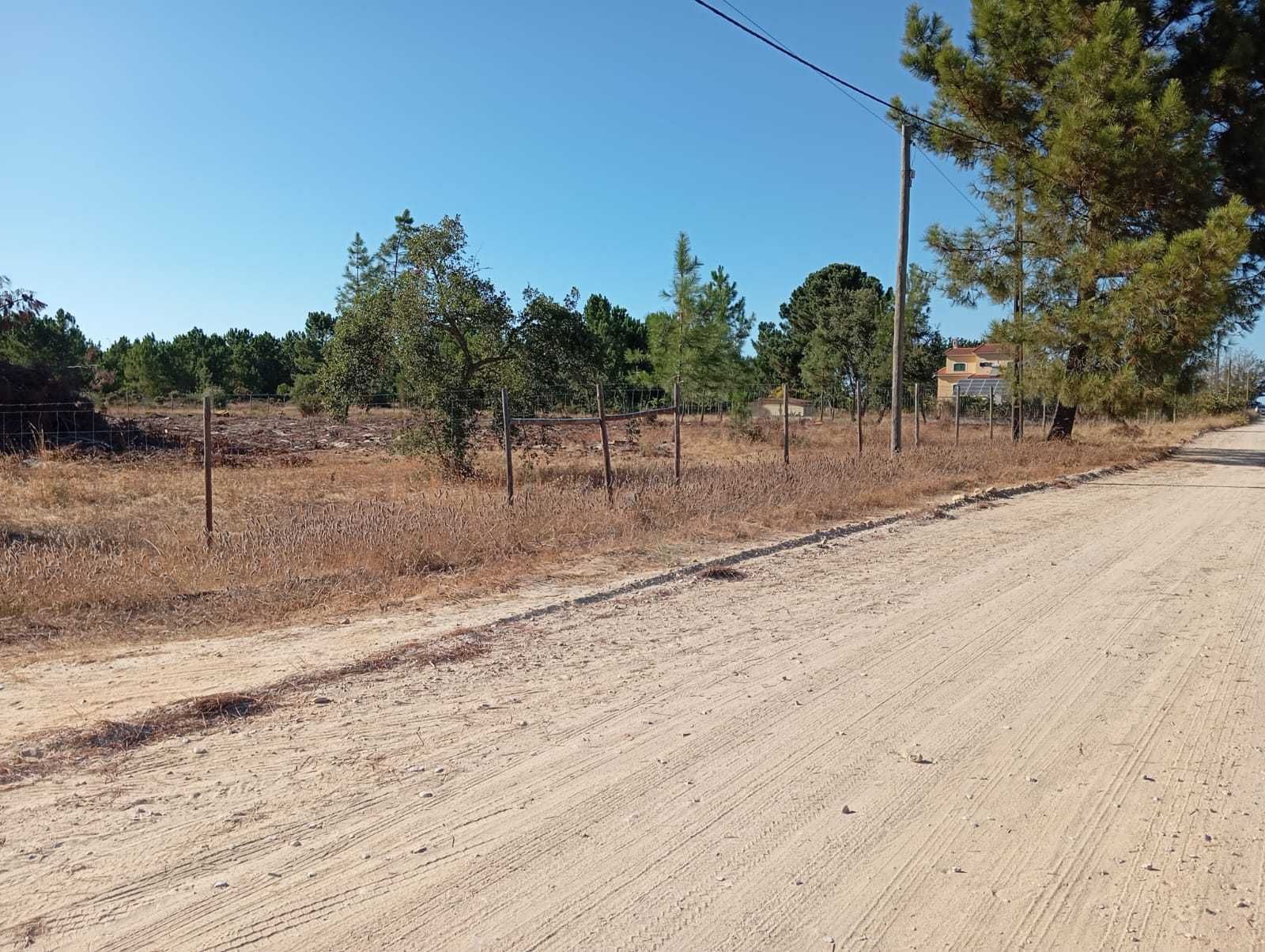 Terreno 300 m² 7 Mil