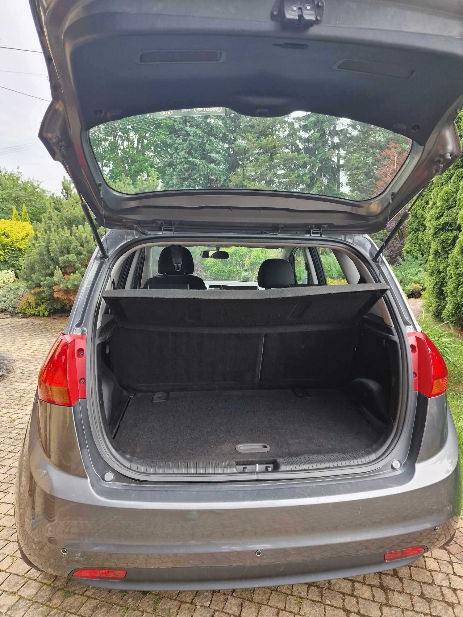 Kia Venga 2010, poj. silnika. 1,4L,  90KM,  po remoncie silnika