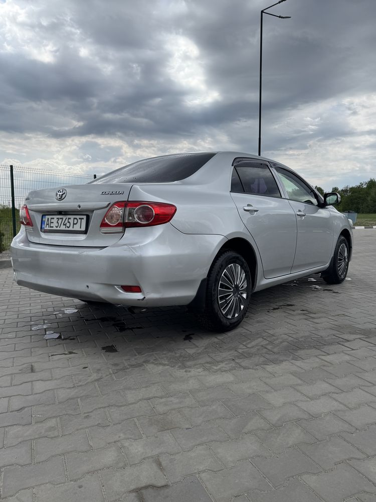 Продам авто Toyota Corolla