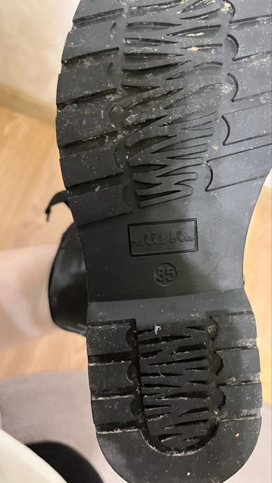 Черевики, ботинки