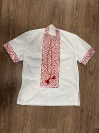 Українська біла вишиванка з червоним орнаментом «Сварга»