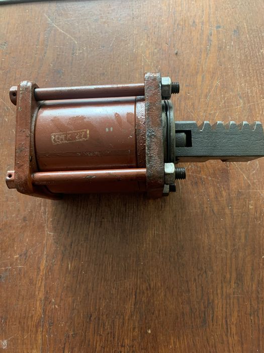 Циліндр ГУРа з рейкою МТЗ,ЮМЗ 50-3405010 (вир-во МТЗ)