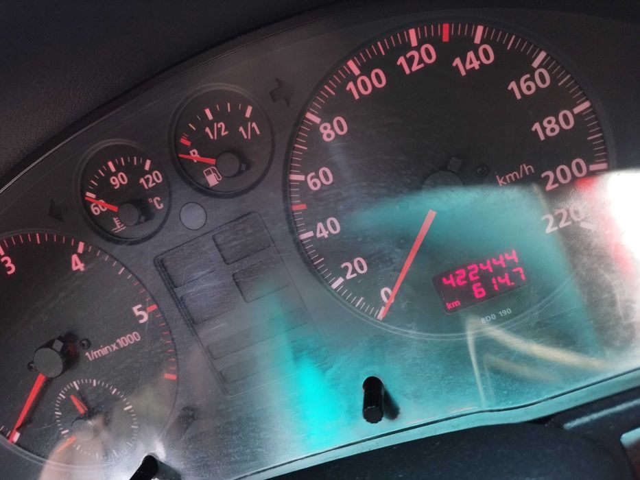 Продам дуже гарне та економне авто