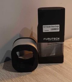 Furutech NCF Booster Brace - obejma na wtyki zasilające IEC i Schuko.