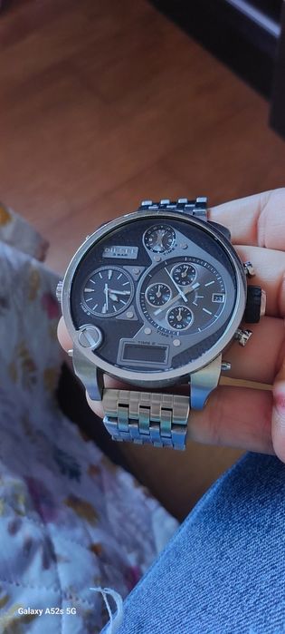 Vendo relógio Diesel