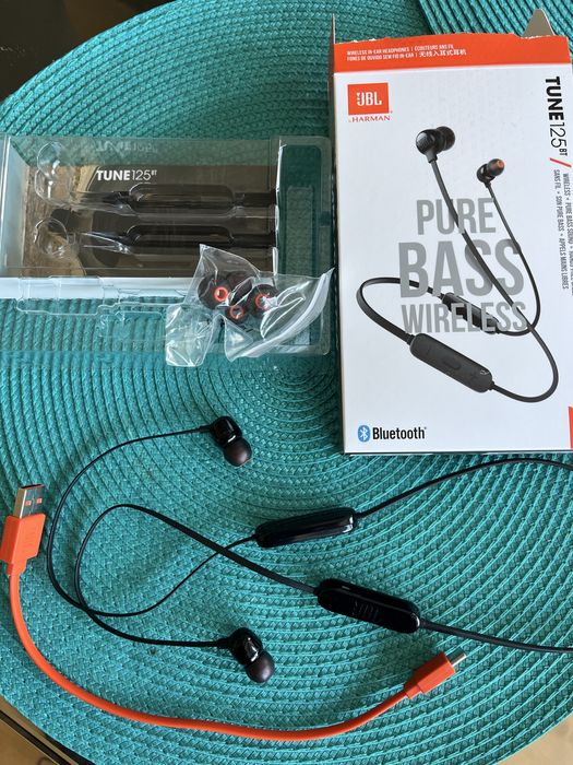 Auricular JBL Tune 125BT
