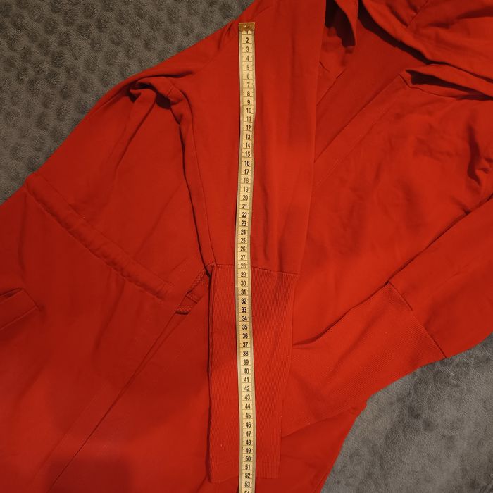 Damska długa bluza z kapturem