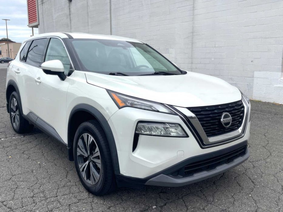 Nissan Rogue      2021