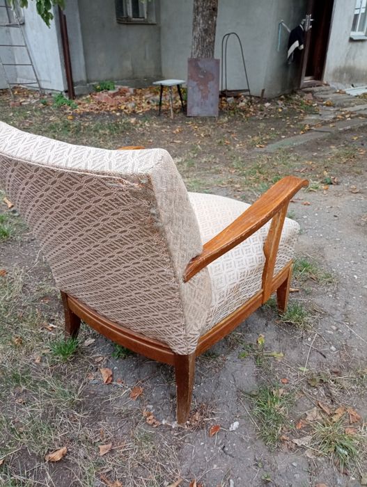 Кресло винтажное.