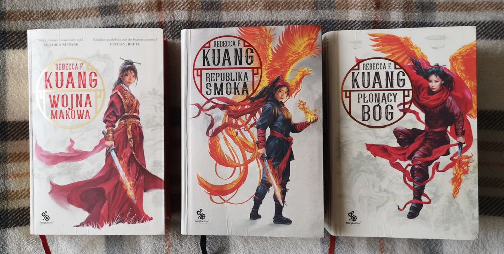 Rebecca F. Kuang Wojna makowa (tomy 1-3)
