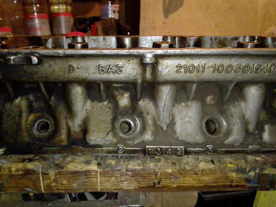 Головка блока цилиндров Ваз 21011