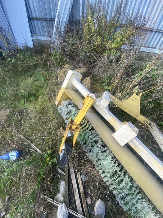 Щітка дорожня комунальна мтз