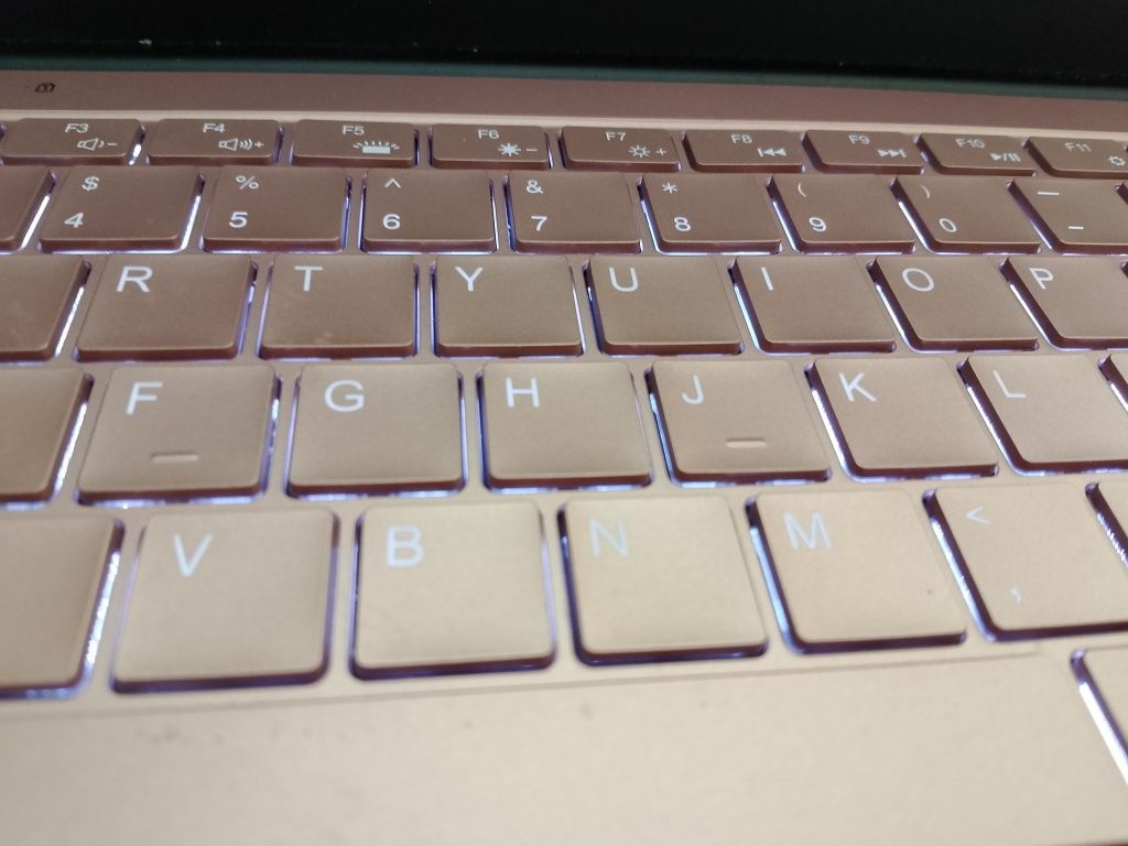 Laptop molegar T156A różowy jak nowy
