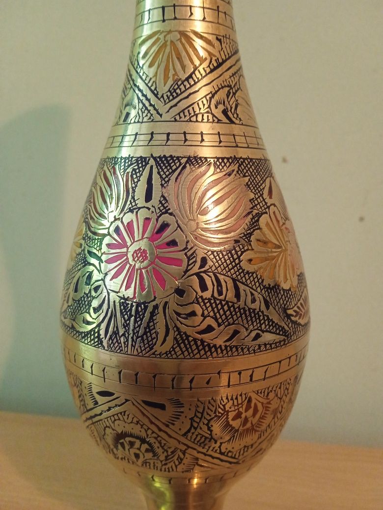 wazon mosiężny made in india
