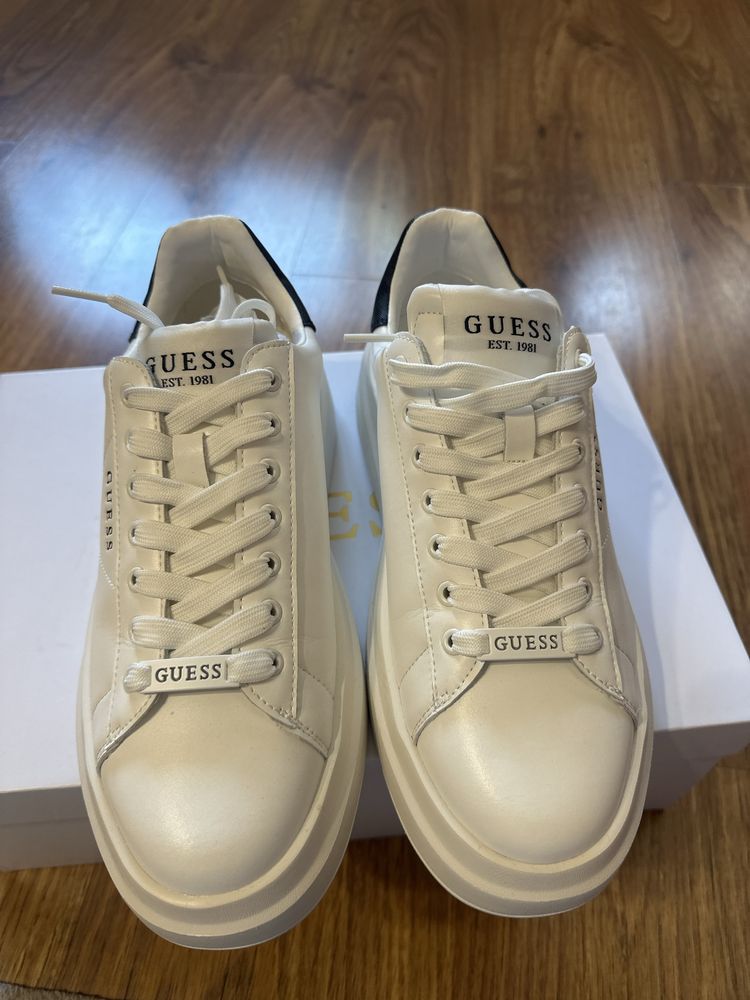 Sneakersy Nowe Guess rozmiar 40