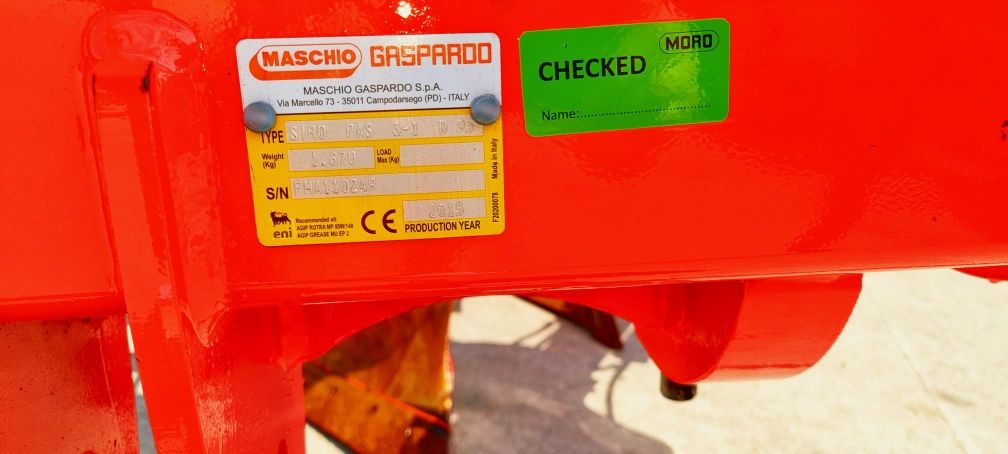 Pług obrotowy Maschio Gaspardo Unico 3+1