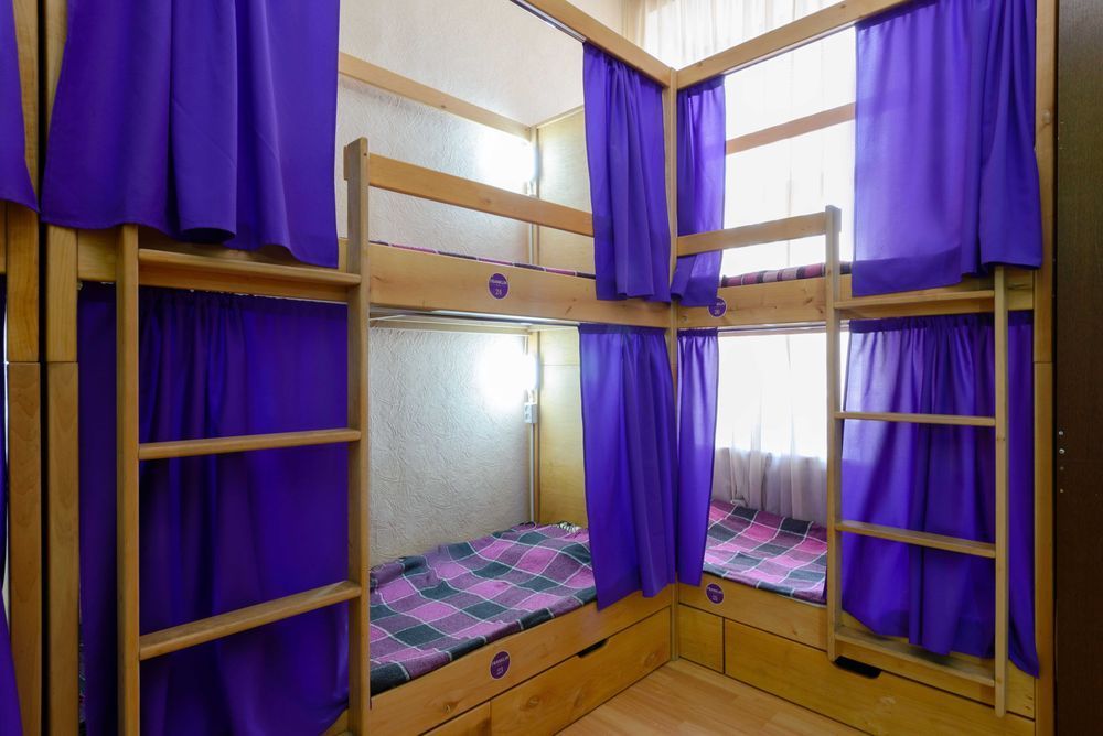 Хостел в Киеве 1500 грн. в месяц и 400 грн. в неделю Очень дешево !