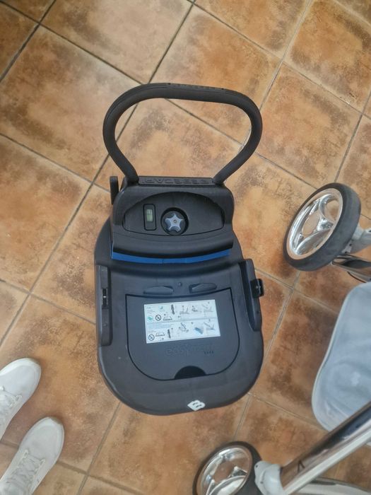 Trio bebecar  segunda mao