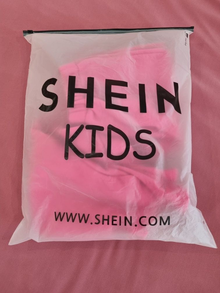 Спортивний костюм для дівчинки Shein  (135-140 см)