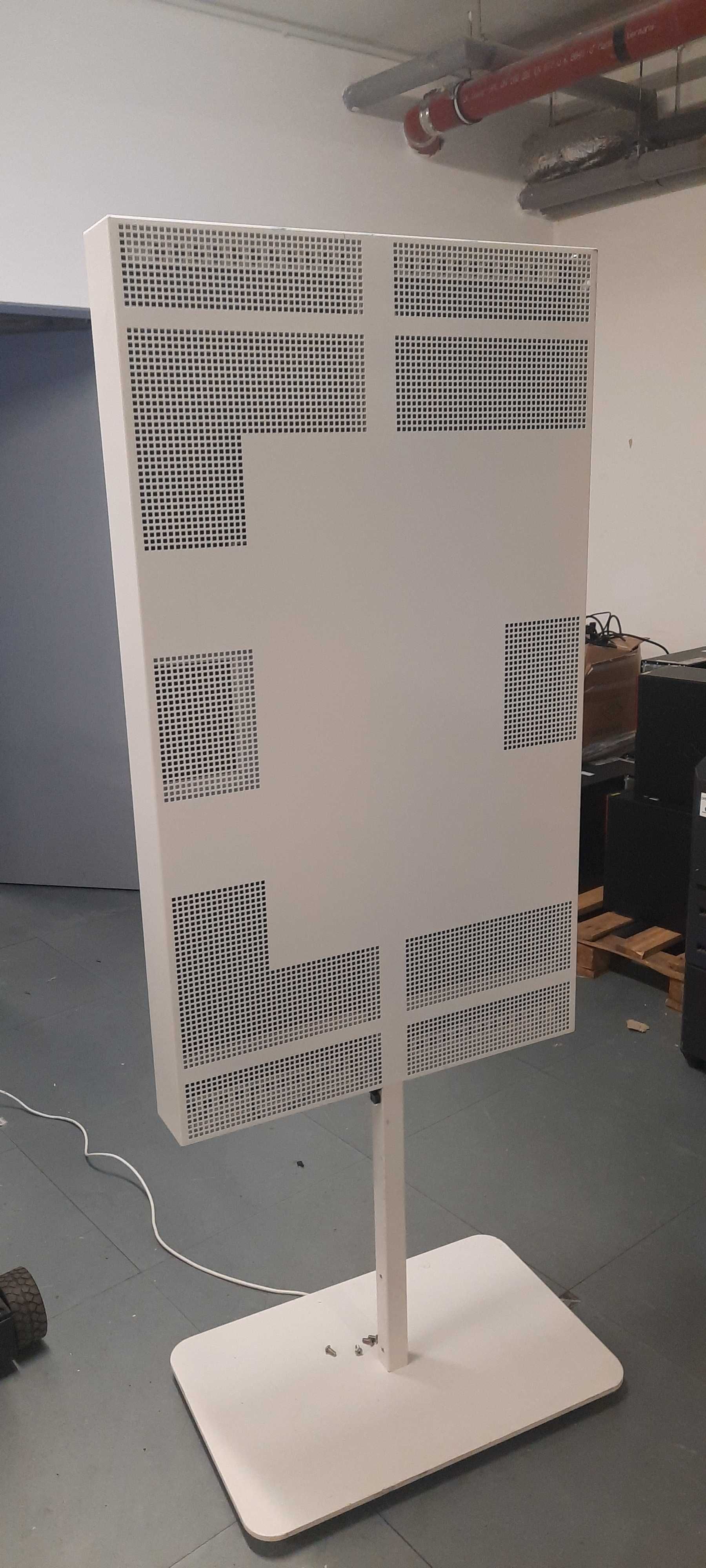 Monitor przemysłowy Samsung OM46N + stelaż
