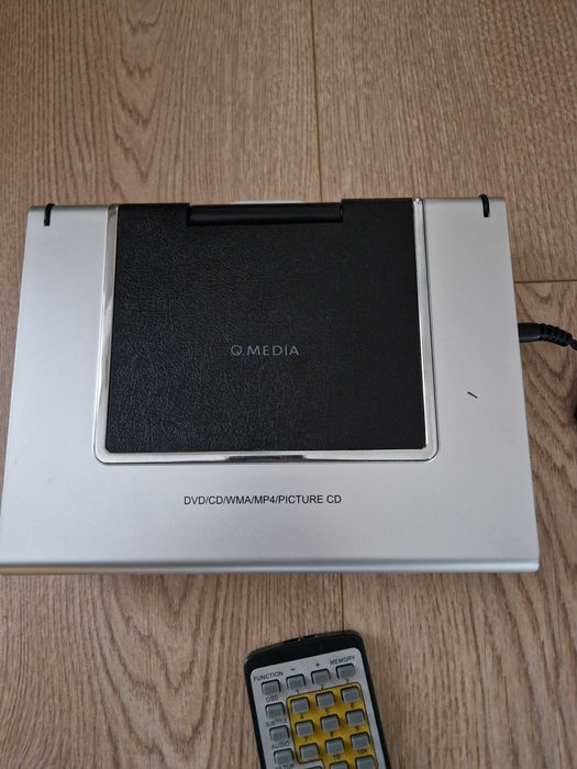 Przenośny odtwarzacz DVD Q-Media QPD-708