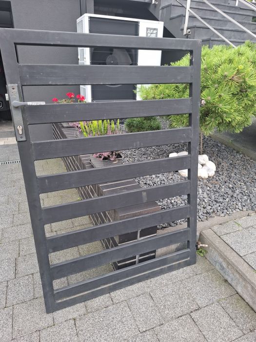 Solidna furtka 90/125