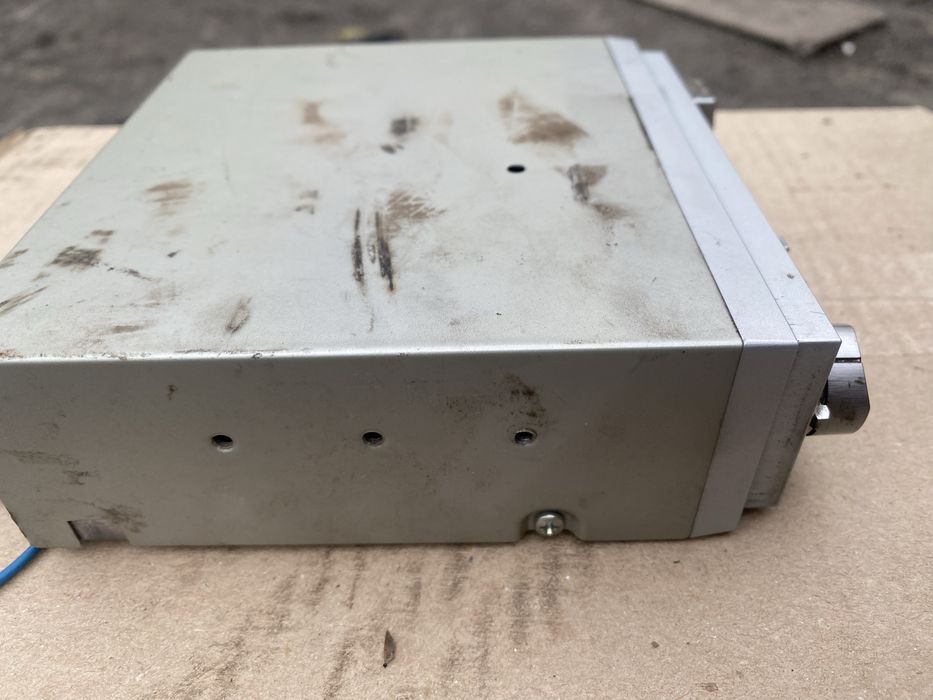 Автомагнитола hitachi рабочая