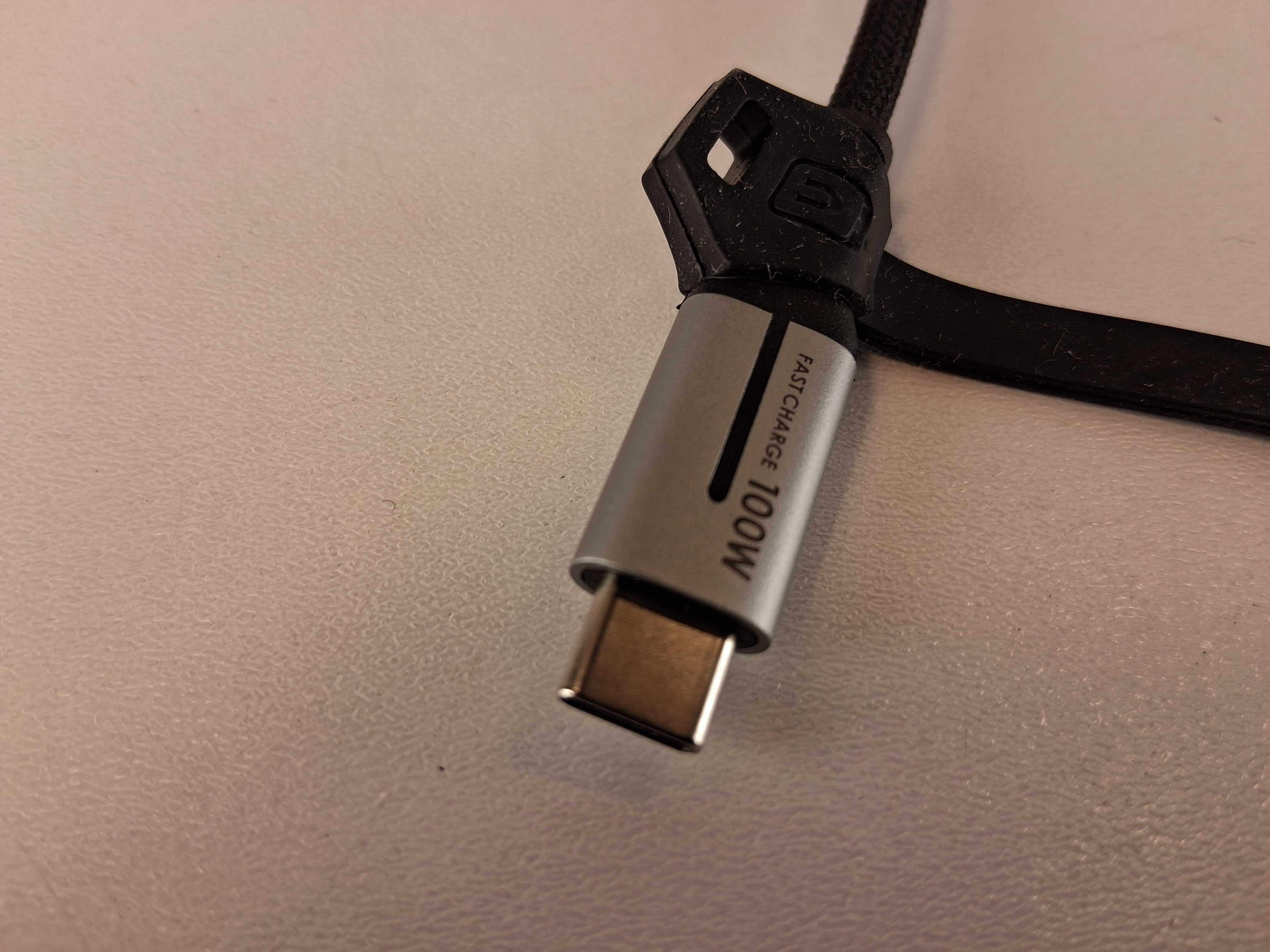 E072 Kabel USB-C do USB-C Fast Charge 100W Szybkie Ładowanie 1,8 m
