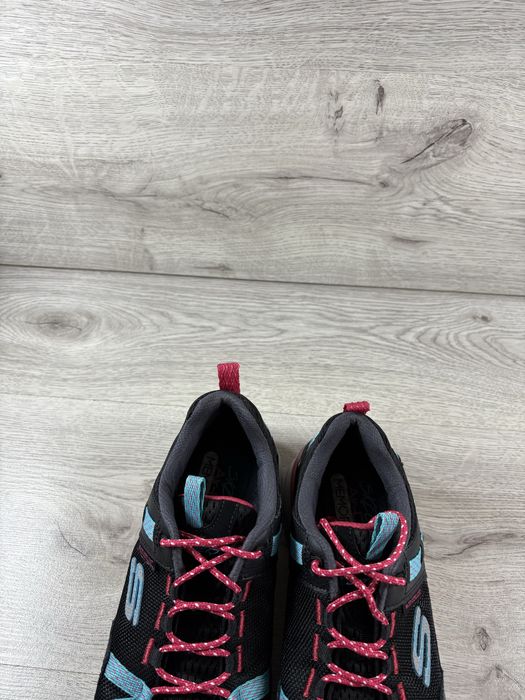 Skechers Trail Waterproof жіночі кросівки 38 розмір