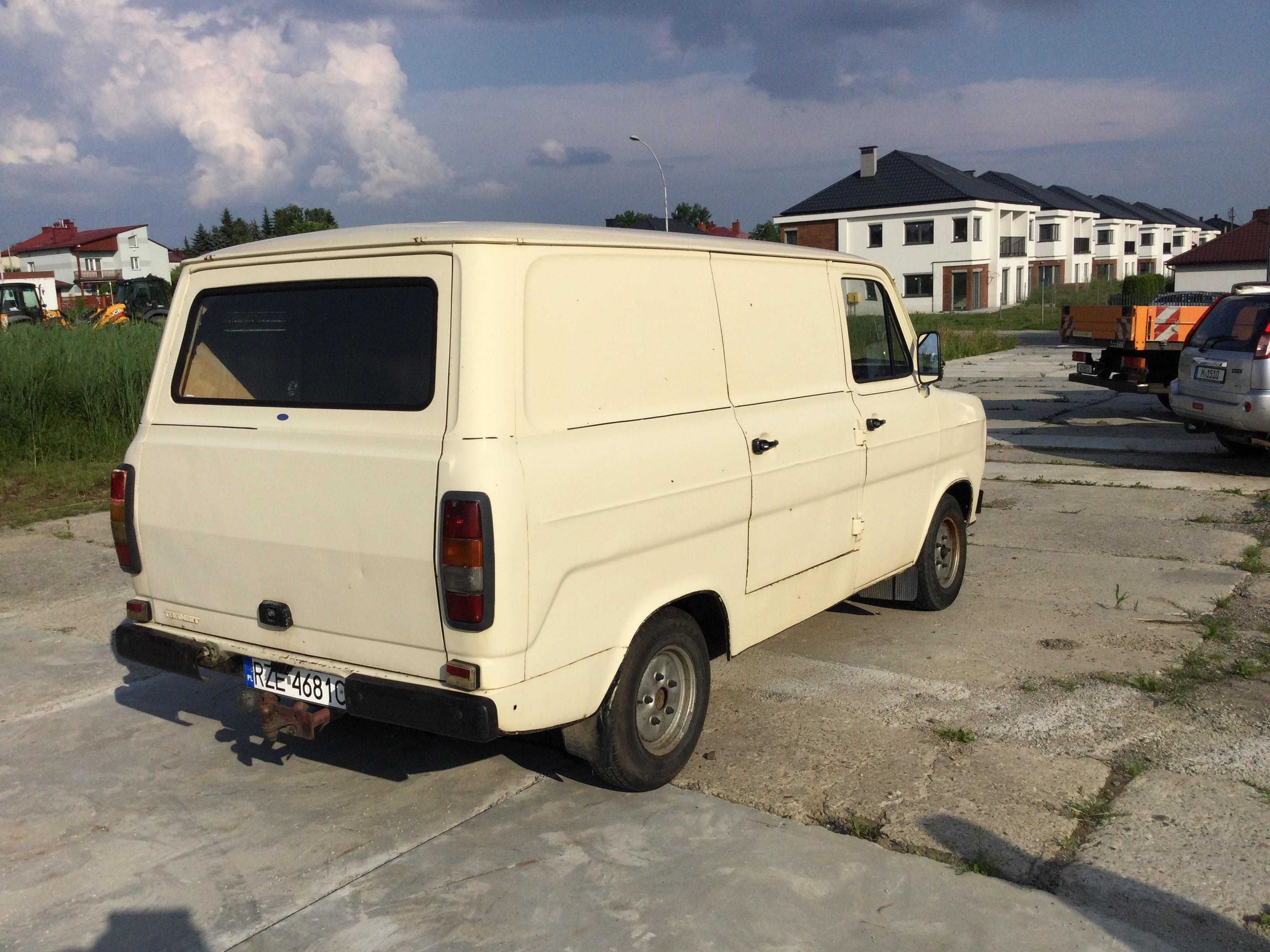 FORD Transit " ŚWINIA" fugon DIESEL