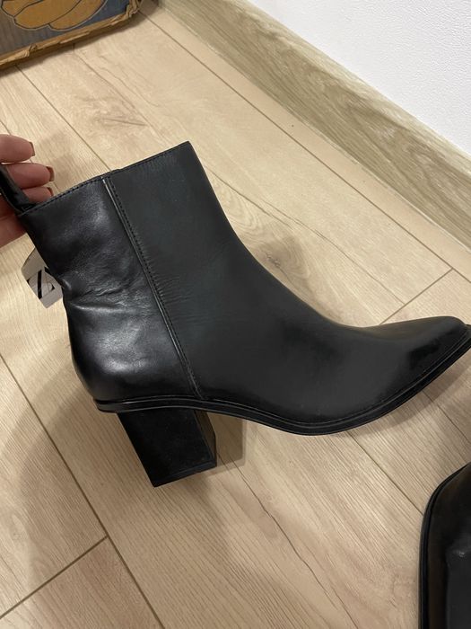 Ботінки жіночі на осінь , натуральна шкіра, zara