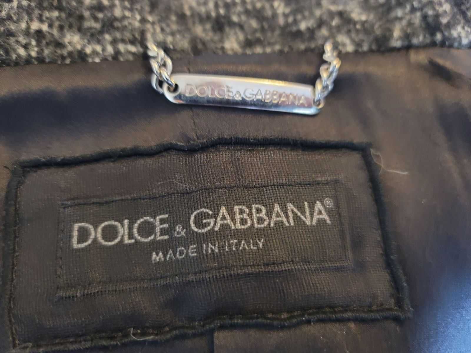 Пиджак женский Dolce & Gabbana.