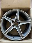 Jante Original AMG 18 Mercedes Classe C W205 Pack Night