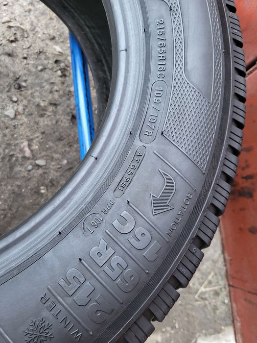 215/65/16C R16C Kleber TRANSPRO 2 2шт ціна за 1шт зима шини