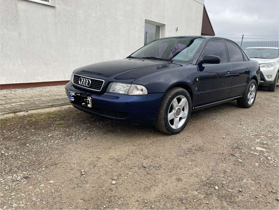 Продам ауді А4 газ бенз