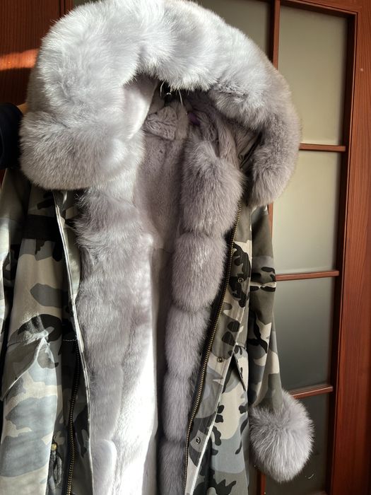 Парка з натуральним хутром