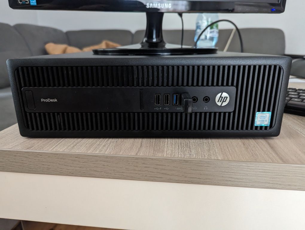Zestaw komputerowy HP ProDesk Windows 10 GeForce GTX 1050 Ti 4G