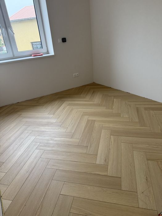 Panele winylowe jodełka weninger aquatus dąb pasadena