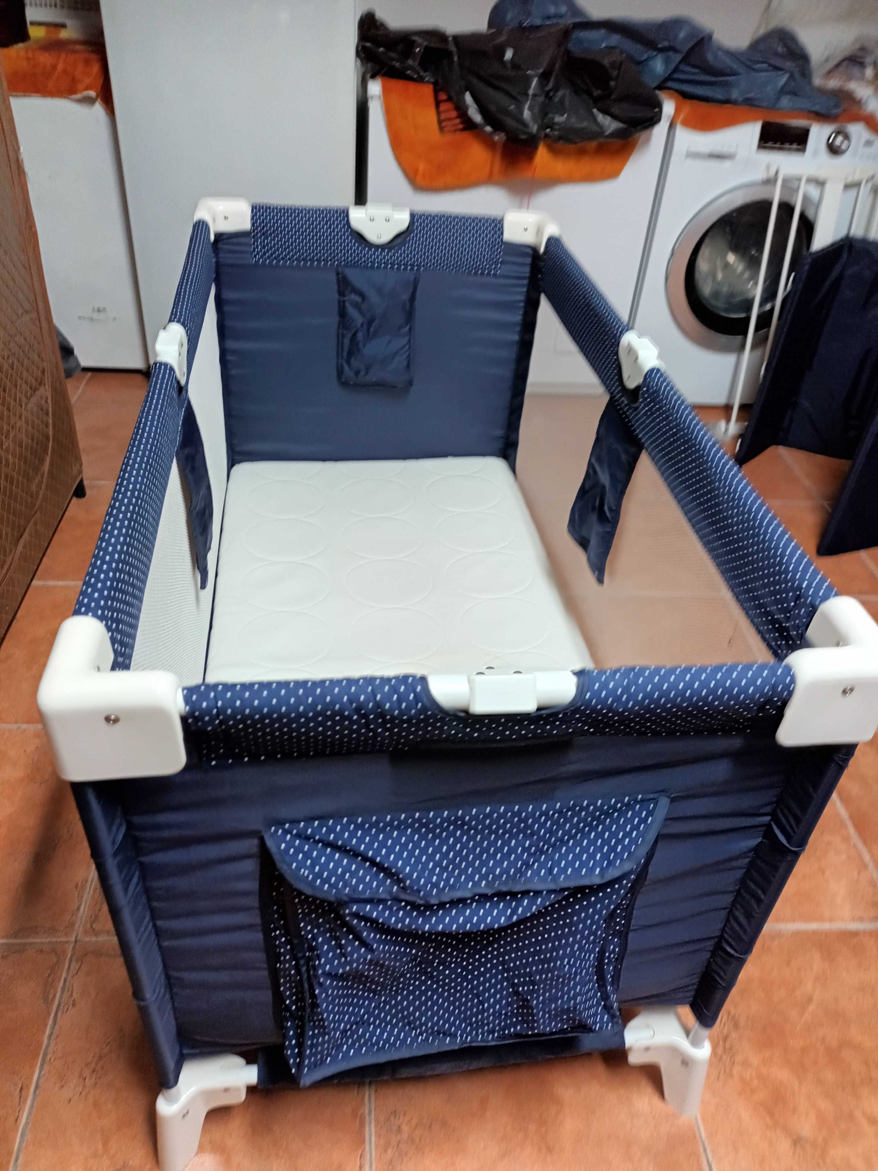 Cama de Viagem da Bebécar  vendido com colchão