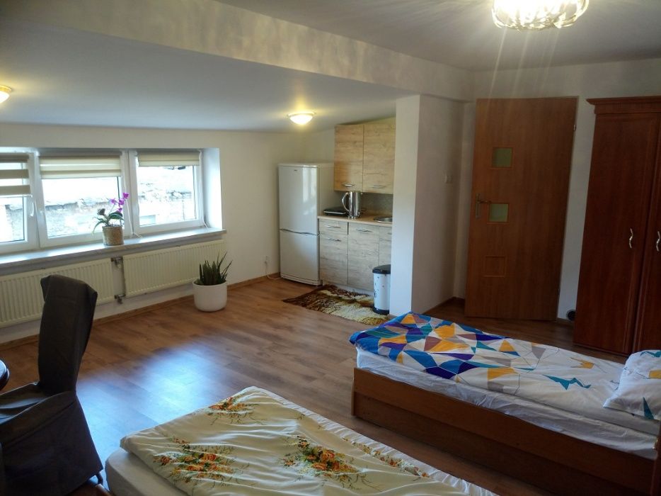 Noclegi pracownicze Sosnowiec przy DK 94
