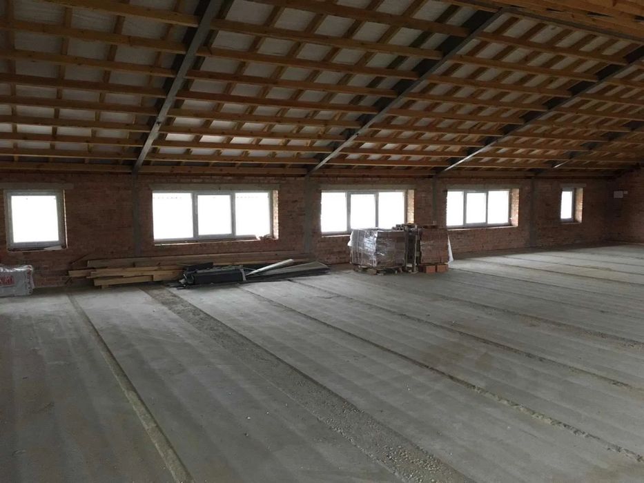 Здам 1 та 2 поверх приміщення по 250 кв. м.