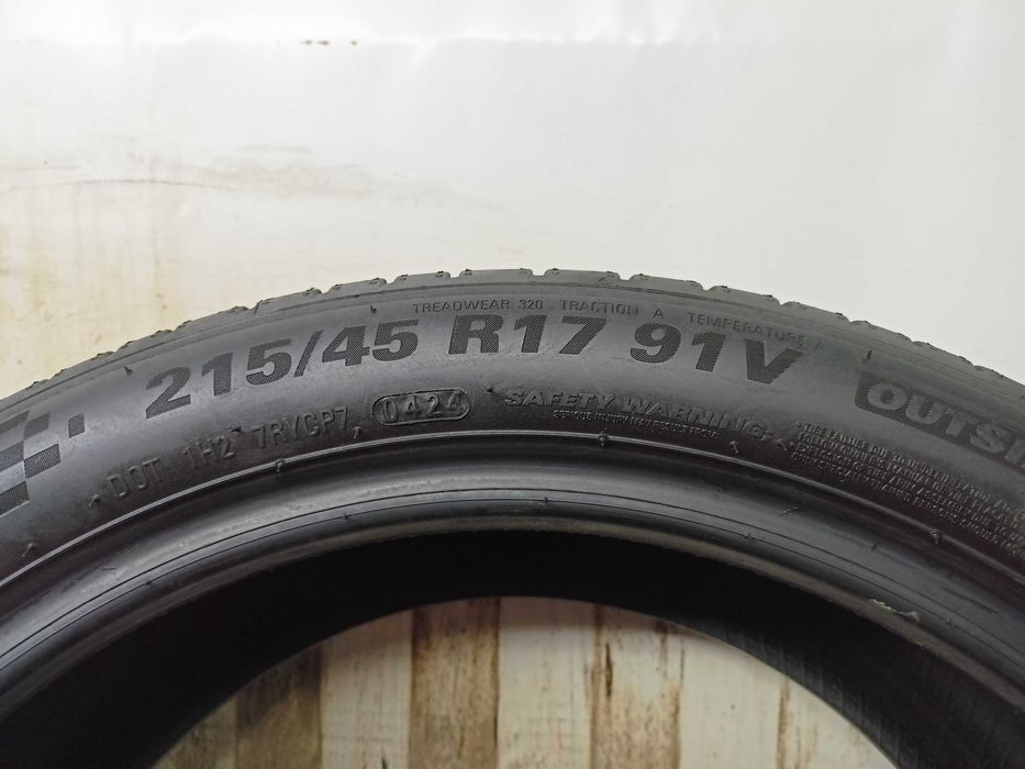 Kumho Ecsta 215/45/17 24r. 91V 2x6,6mm 2x6,5mm (5393)
